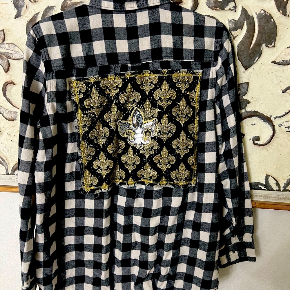 Women’s flannel button down